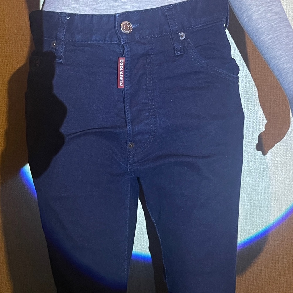 Dsquared2 buttonfly jeans this is an Italian size very high end quality design